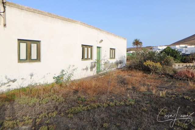 7 quarto Quinta/Casa Rural para venda em Uga, Yaiza com garagem - 527 000 € (Ref: 8760214)