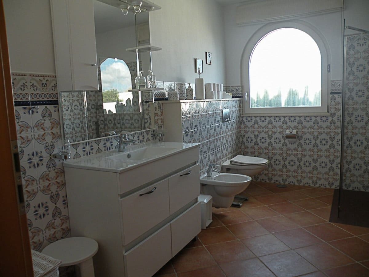 6 soveværelse Villa til salg i Macher med swimmingpool - € 1.500.000 (Ref: 8855087)