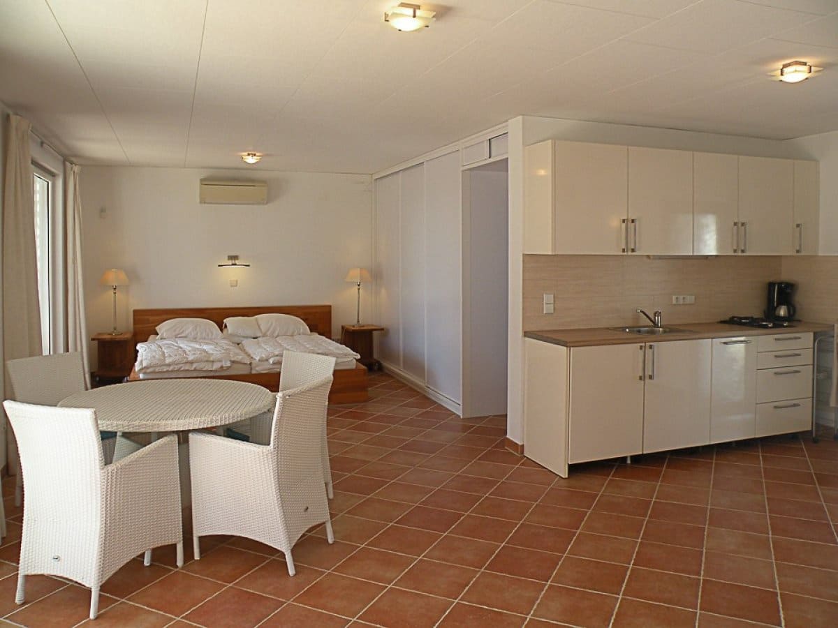 6 soveværelse Villa til salg i Macher med swimmingpool - € 1.500.000 (Ref: 8855087)