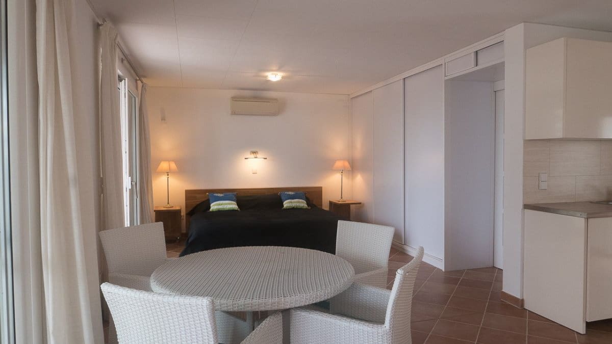 6 soveværelse Villa til salg i Macher med swimmingpool - € 1.500.000 (Ref: 8855087)