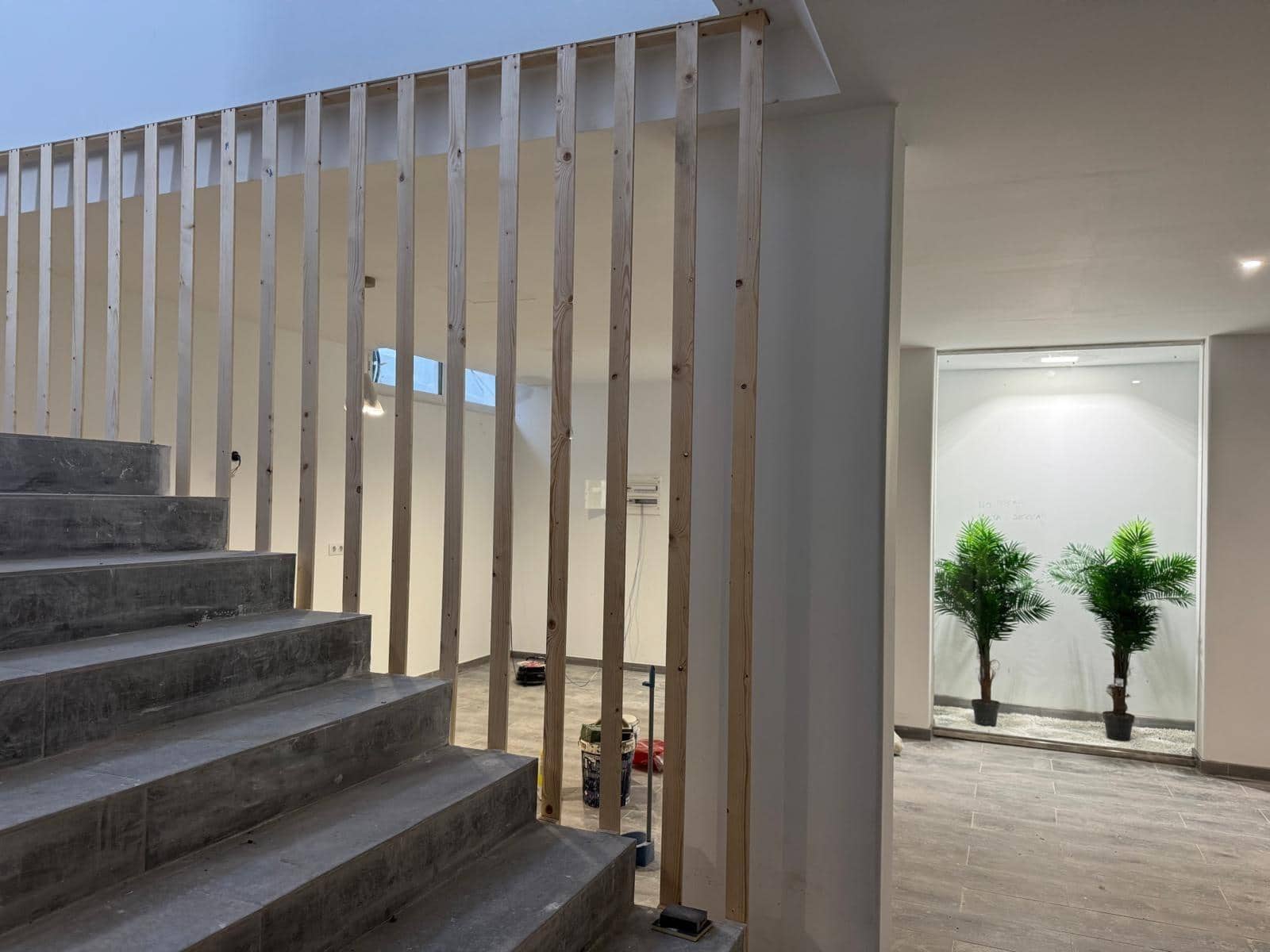 3 slaapkamer Flat te koop in Puerto del Carmen - € 239.000 (Ref: 8857144)