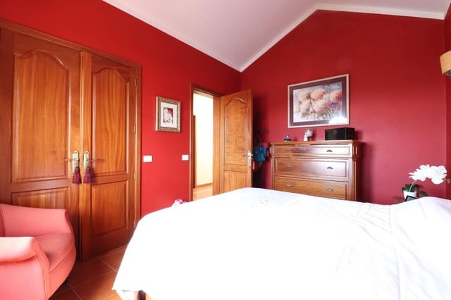 4 sypialnia Willa na sprzedaż w Tahiche, Teguise z garażem - 499 000 € (Ref: 8913006)