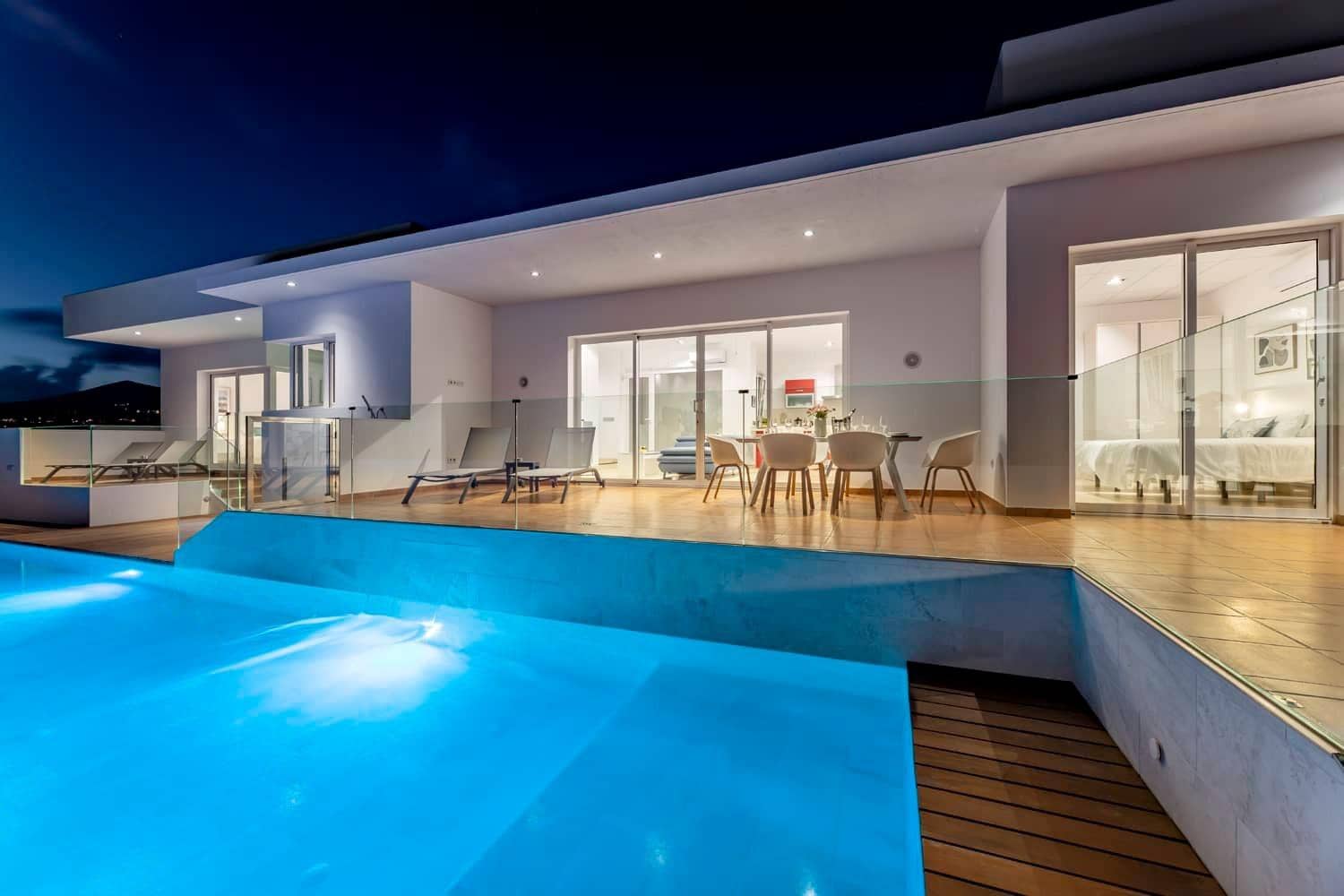3 sypialnia Willa na sprzedaż w Tias z basenem garażem - 1 240 000 € (Ref: 8928736)