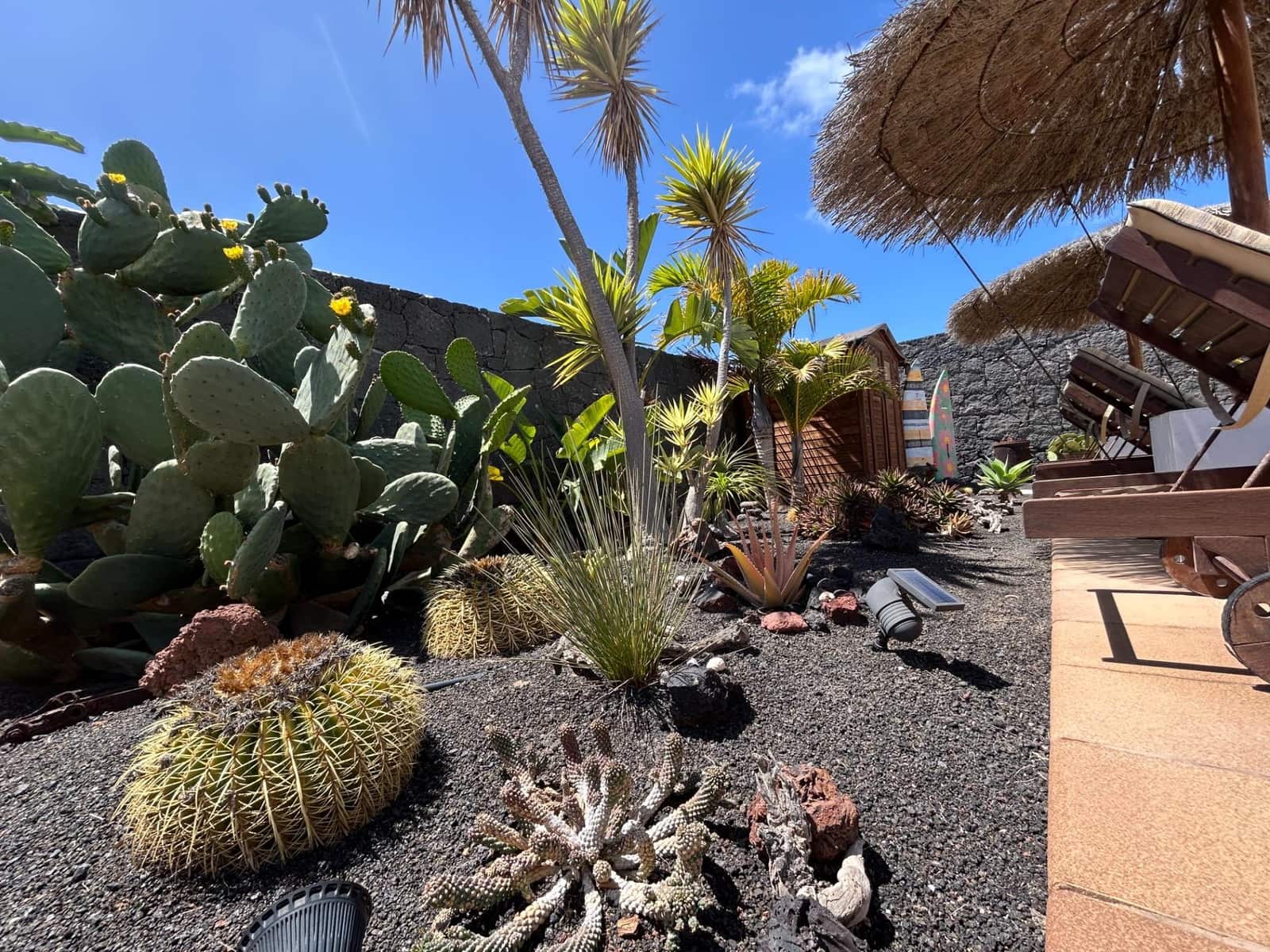 4 makuuhuone Huvila myytävänä paikassa Playa Blanca mukana uima-altaan - 595 000 € (Ref: 8950585)