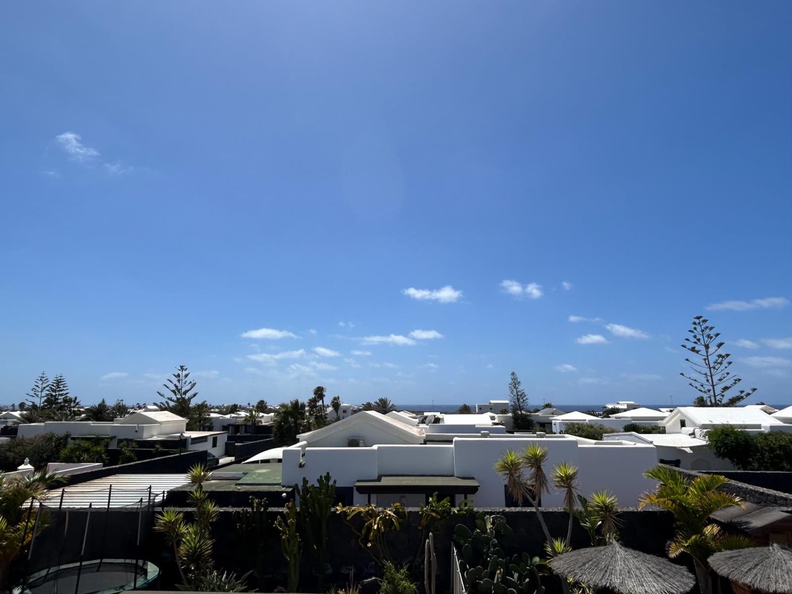 4 slaapkamer Villa te koop in Playa Blanca met zwembad - € 595.000 (Ref: 8950585)