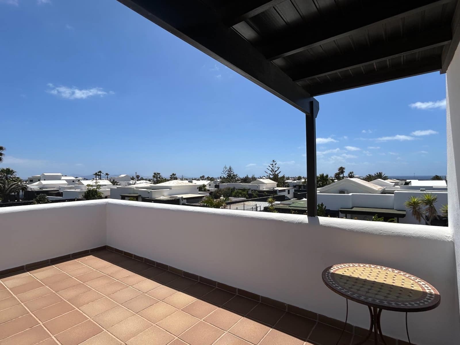 4 slaapkamer Villa te koop in Playa Blanca met zwembad - € 595.000 (Ref: 8950585)