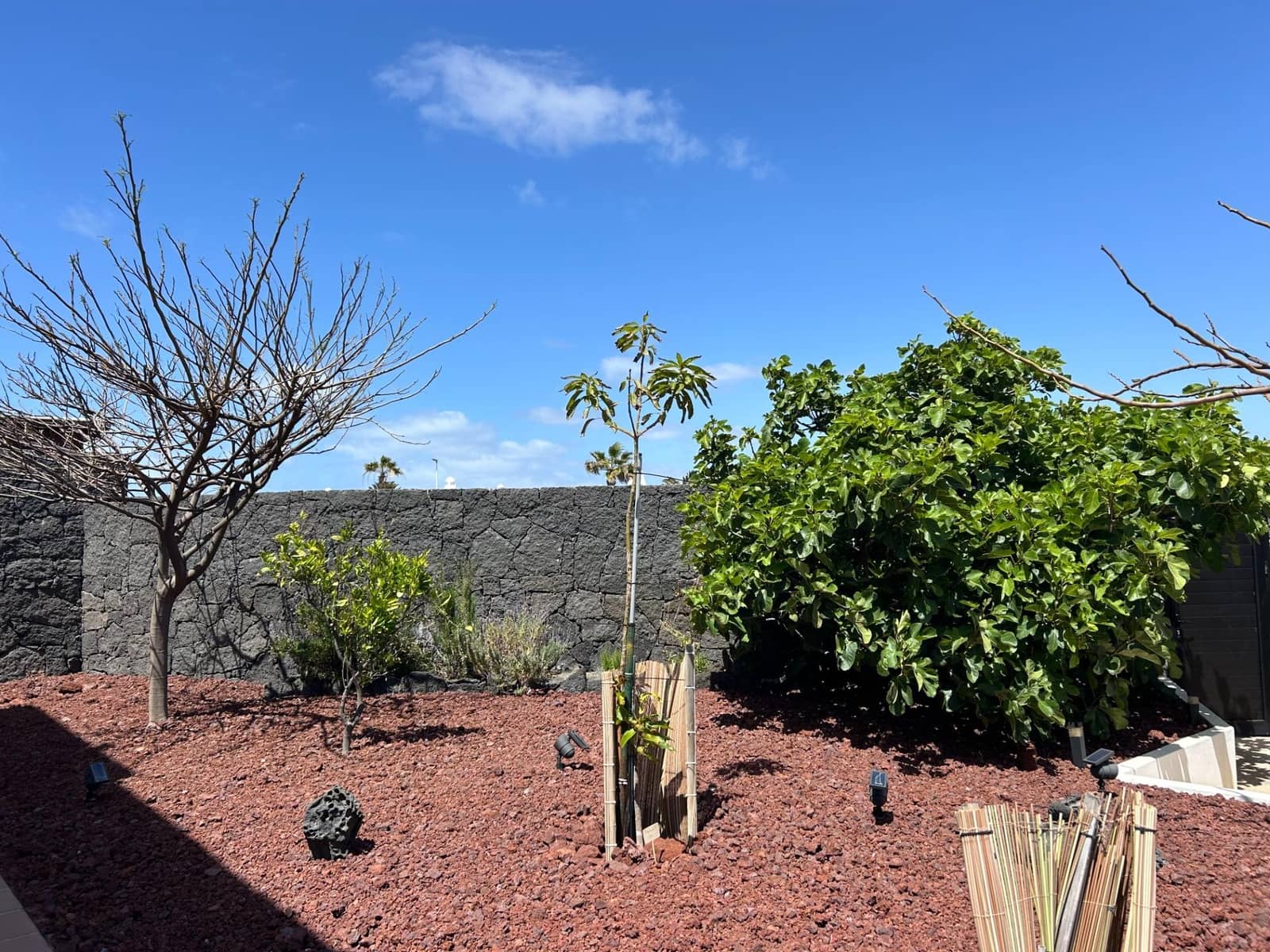 4 slaapkamer Villa te koop in Playa Blanca met zwembad - € 595.000 (Ref: 8950585)