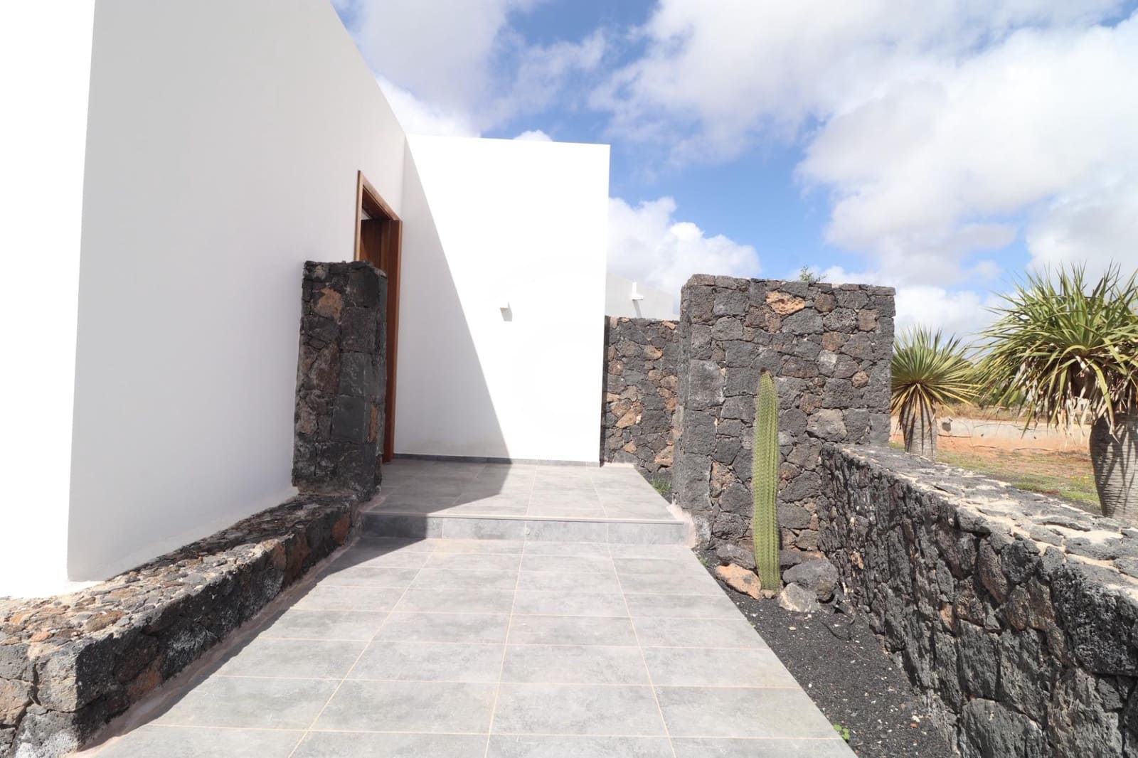 3 soveværelse Villa til salg i Mozaga med swimmingpool - € 600.000 (Ref: 8957048)