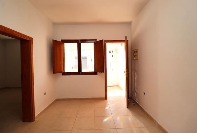 3 sypialnia Mieszkanie na sprzedaż w Arrecife - 179 900 € (Ref: 9095187)