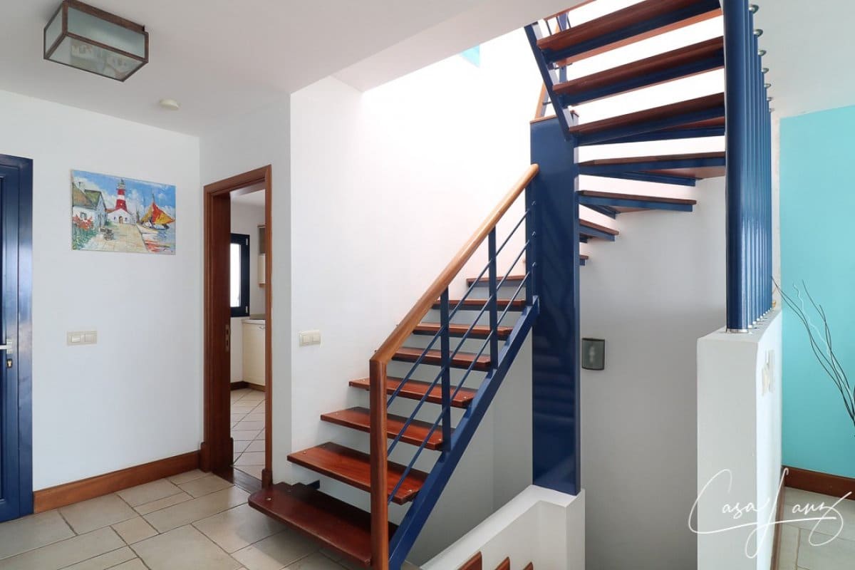 3 sypialnia Apartament na sprzedaż w Puerto Calero z basenem garażem - 799 000 € (Ref: 9134406)