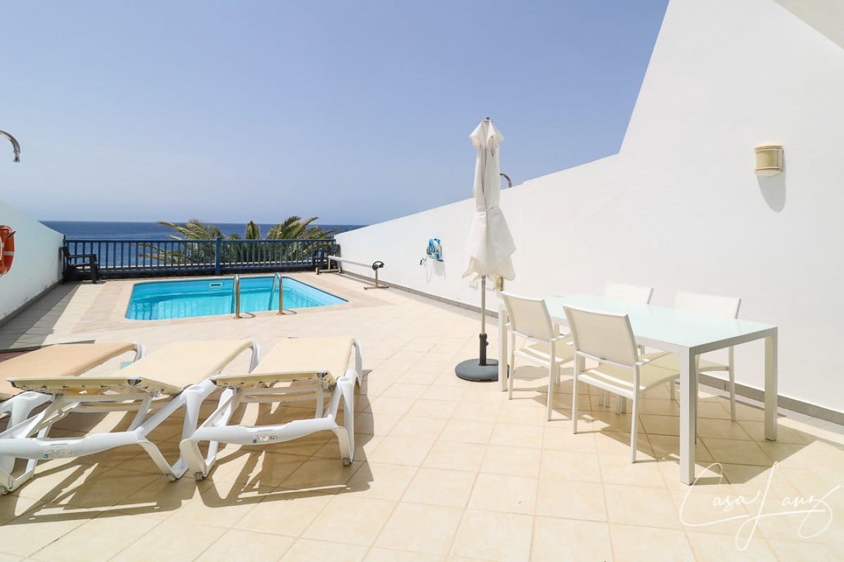 3 sypialnia Apartament na sprzedaż w Puerto Calero z basenem garażem - 799 000 € (Ref: 9134406)