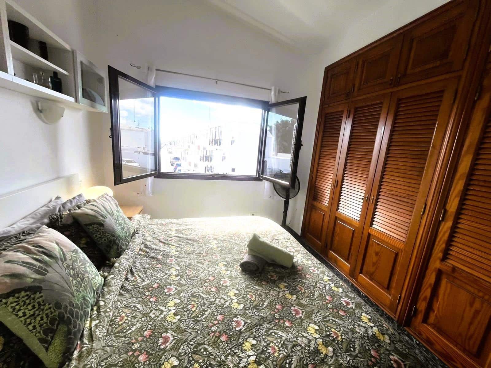 2 soveværelse Lejlighed til salg i Playa Honda - € 299.000 (Ref: 9373973)