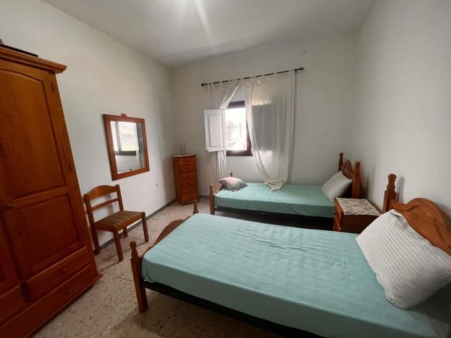 5 slaapkamer Finca/Landhuis te koop in Yaiza - € 421.500 (Ref: 9419730)