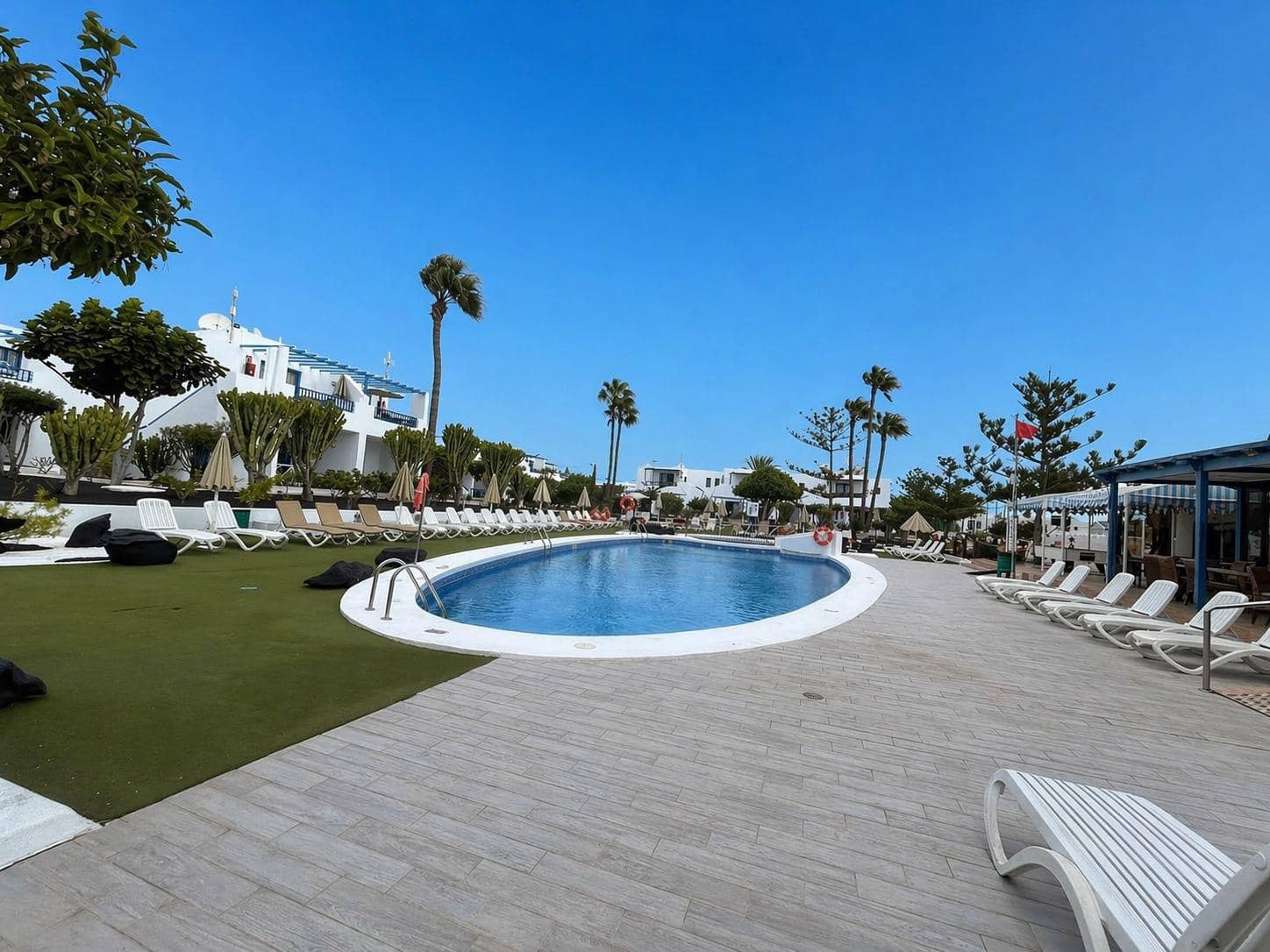 Apartamento de 1 habitación en Puerto del Carmen en venta con piscina - 239.000 € (Ref: 9437789)