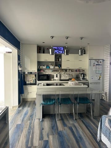 4 soveværelse Lejlighed til salg i Playa Honda, San Bartolomé - € 469.000 (Ref: 9465639)