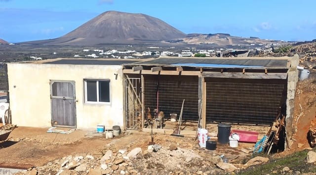 2 soveværelse Villa til salg i San Bartolomé - € 495.000 (Ref: 9465640)