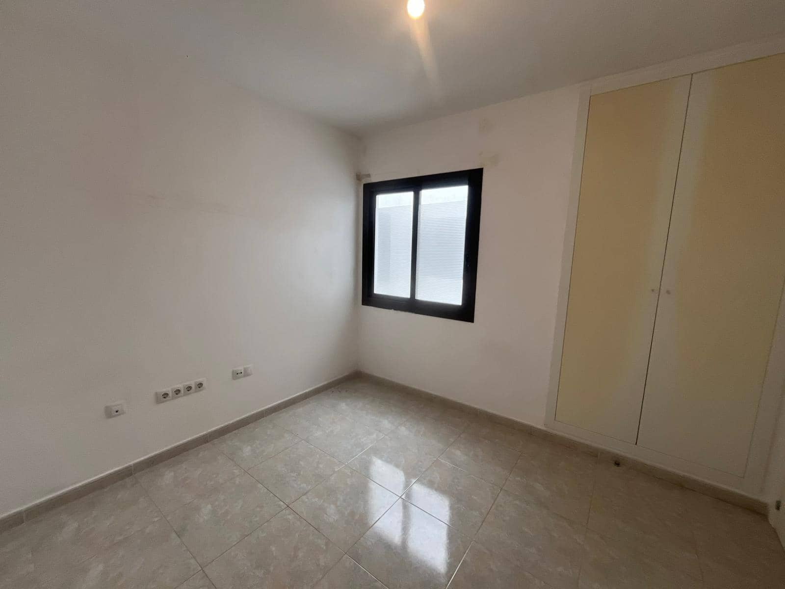 2 slaapkamer Flat te koop in Arrecife - € 190.000 (Ref: 9472953)