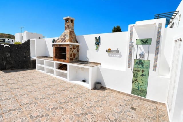 3 chambre Villa/Maison à vendre à Yaiza avec piscine - 650 000 € (Ref: 9485281)