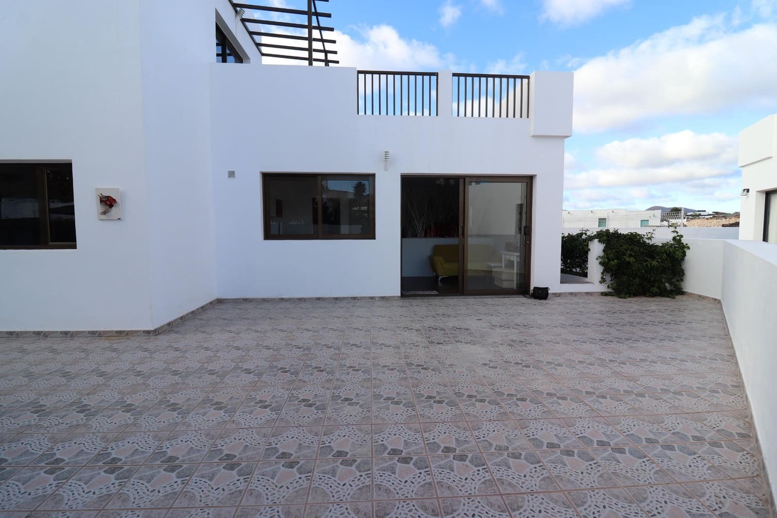 3 chambre Villa/Maison à vendre à Yaiza avec piscine - 650 000 € (Ref: 9485281)
