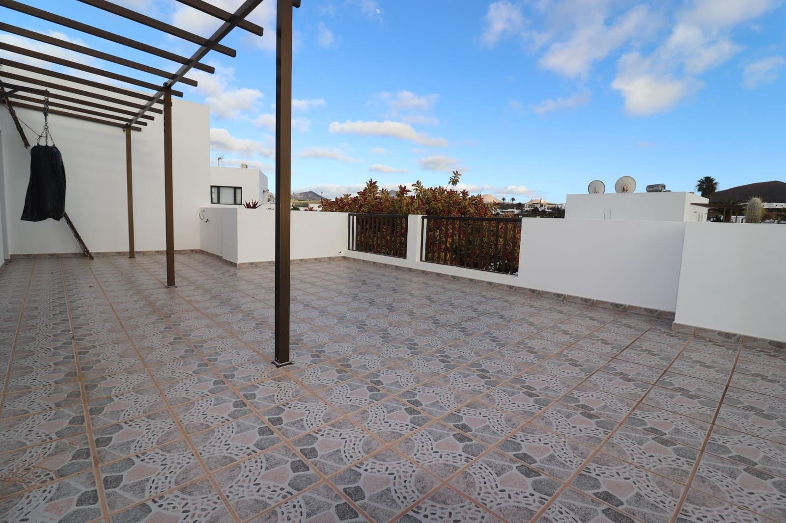 3 chambre Villa/Maison à vendre à Yaiza avec piscine - 650 000 € (Ref: 9485281)
