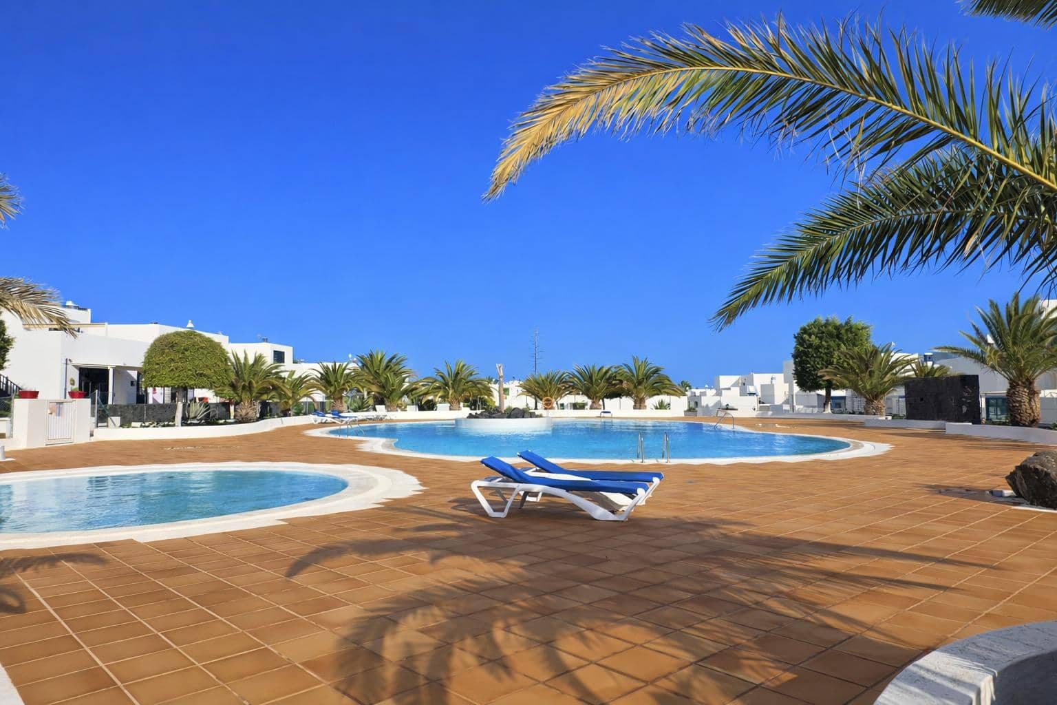 3 bedroom Apartment for sale in Puerto Calero with pool - € 465,000 (Ref: 9530507)