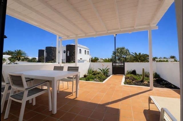 2 slaapkamer Flat te koop in Haría - € 249.000 (Ref: 9535917)