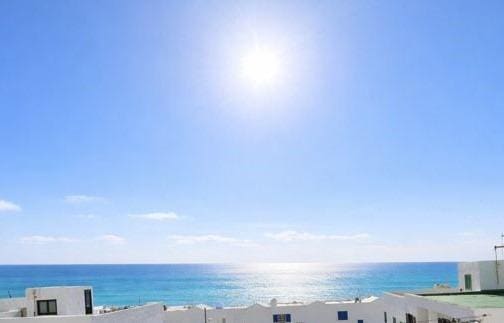 5 bedroom Apartment for sale in Punta Mujeres, Haría - € 316,000 (Ref: 9551461)