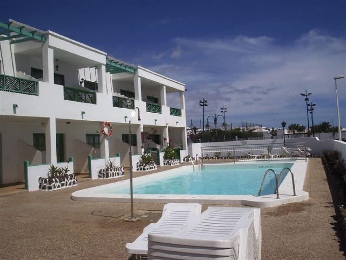 1 slaapkamer Appartement te koop in Puerto del Carmen met zwembad - € 179.900 (Ref: 9555820)