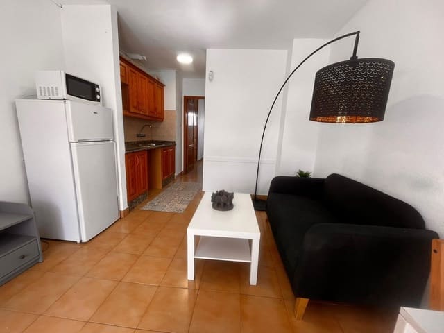 1 slaapkamer Appartement te koop in Puerto del Carmen, Tías met zwembad - € 179.900 (Ref: 9555820)