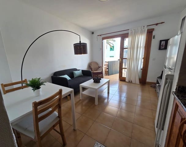 1 slaapkamer Appartement te koop in Puerto del Carmen, Tías met zwembad - € 179.900 (Ref: 9555820)