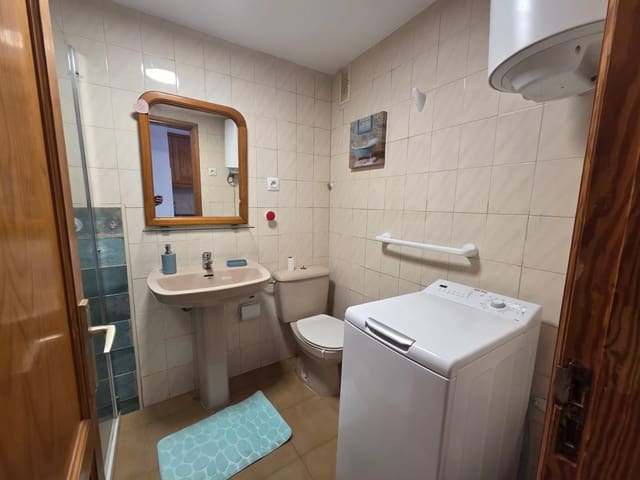 1 slaapkamer Appartement te koop in Puerto del Carmen, Tías met zwembad - € 179.900 (Ref: 9555820)