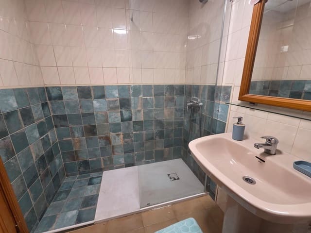 1 slaapkamer Appartement te koop in Puerto del Carmen, Tías met zwembad - € 179.900 (Ref: 9555820)