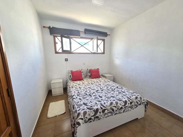 1 sovrum Lägenhet till salu i Puerto del Carmen, Tías med pool - 179 900 € (Ref: 9555820)