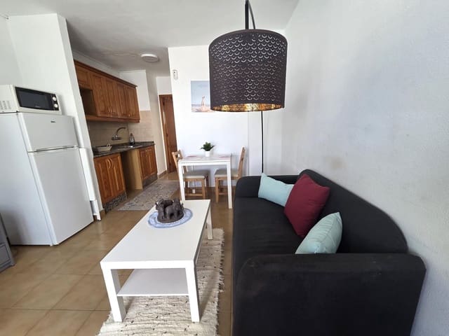 1 sovrum Lägenhet till salu i Puerto del Carmen, Tías med pool - 179 900 € (Ref: 9555820)