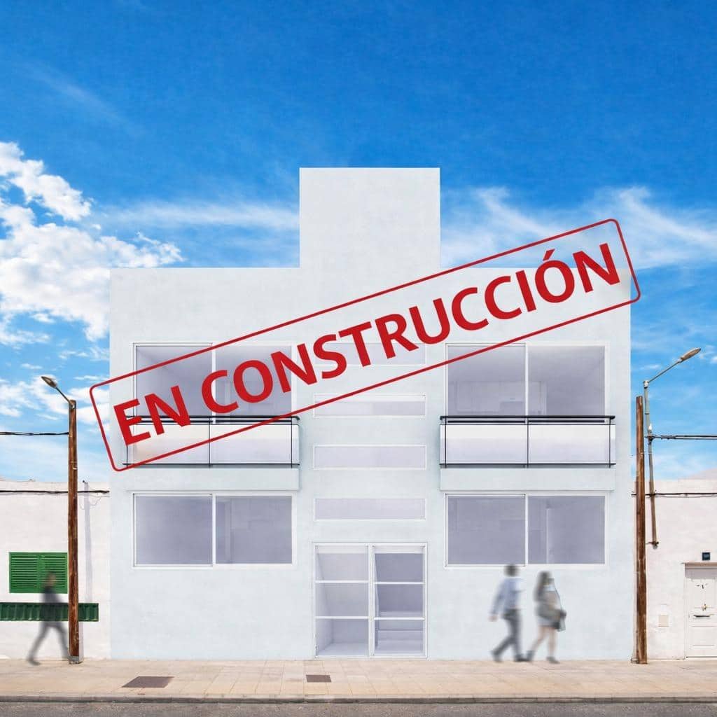 Piso de 3 habitaciones en Arrecife en venta - 203.000 € (Ref: 9591250)