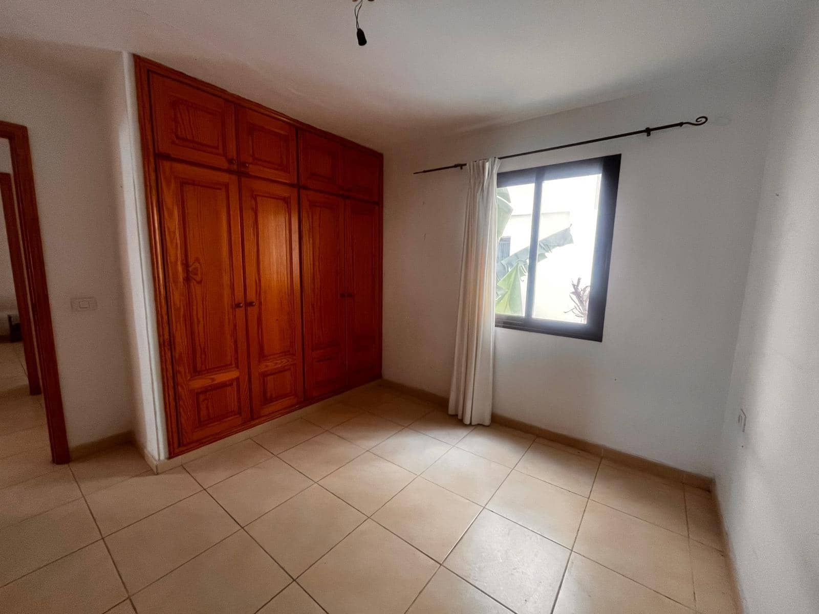 2 bedroom Flat for sale in Arrecife - € 225,000 (Ref: 9651936)
