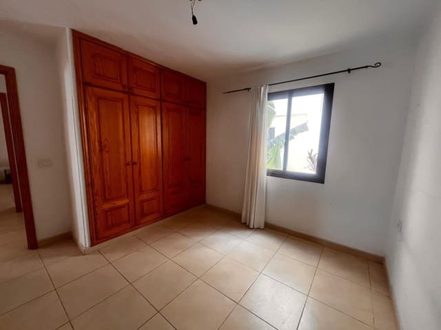 2 chambre Appartement à vendre à Arrecife - 225 000 € (Ref: 9651936)