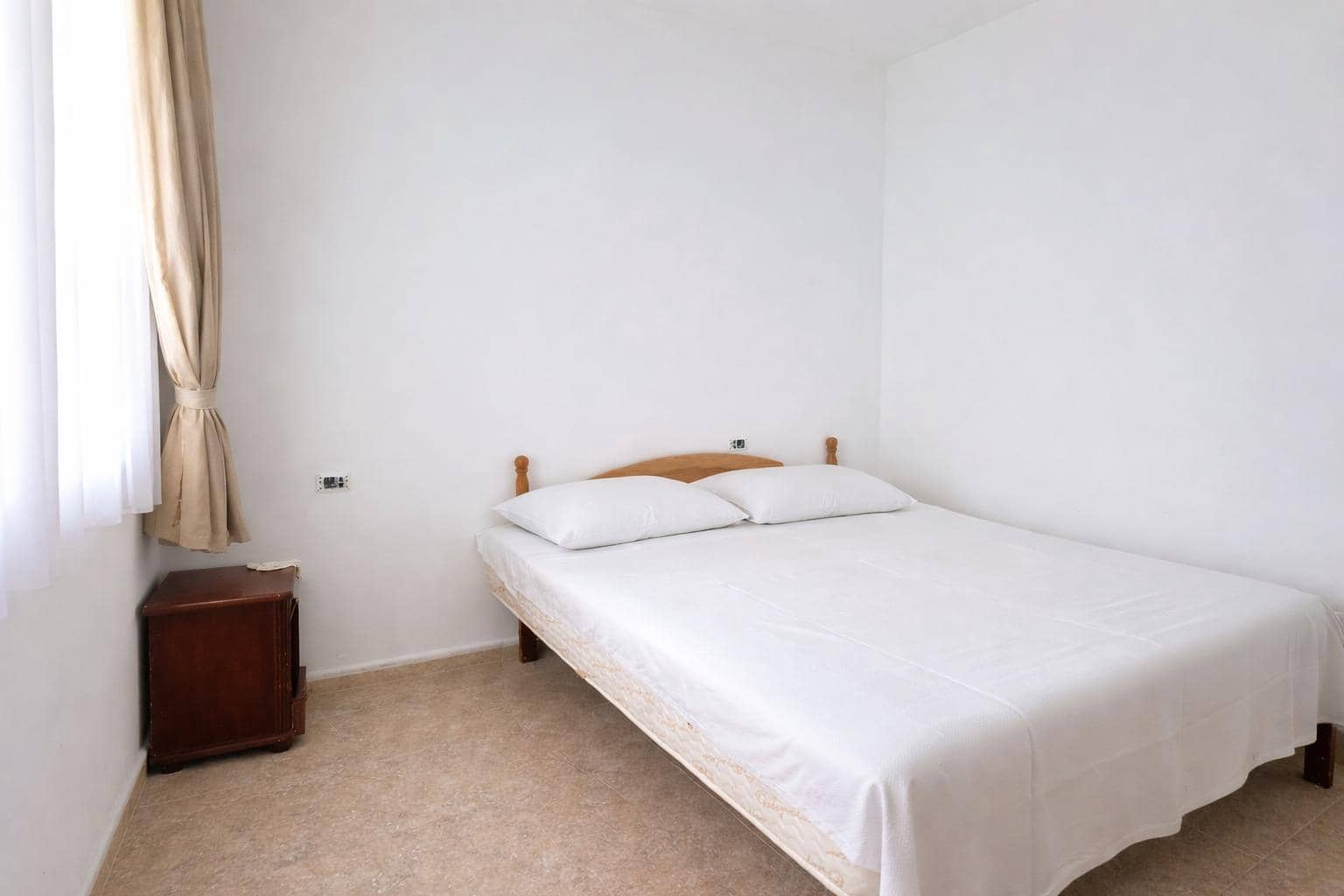 2 bedroom Flat for sale in Arrecife - € 173,000 (Ref: 9701605)