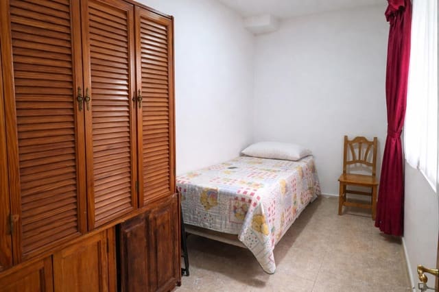 2 soveværelse Lejlighed til salg i Arrecife - € 173.000 (Ref: 9701605)