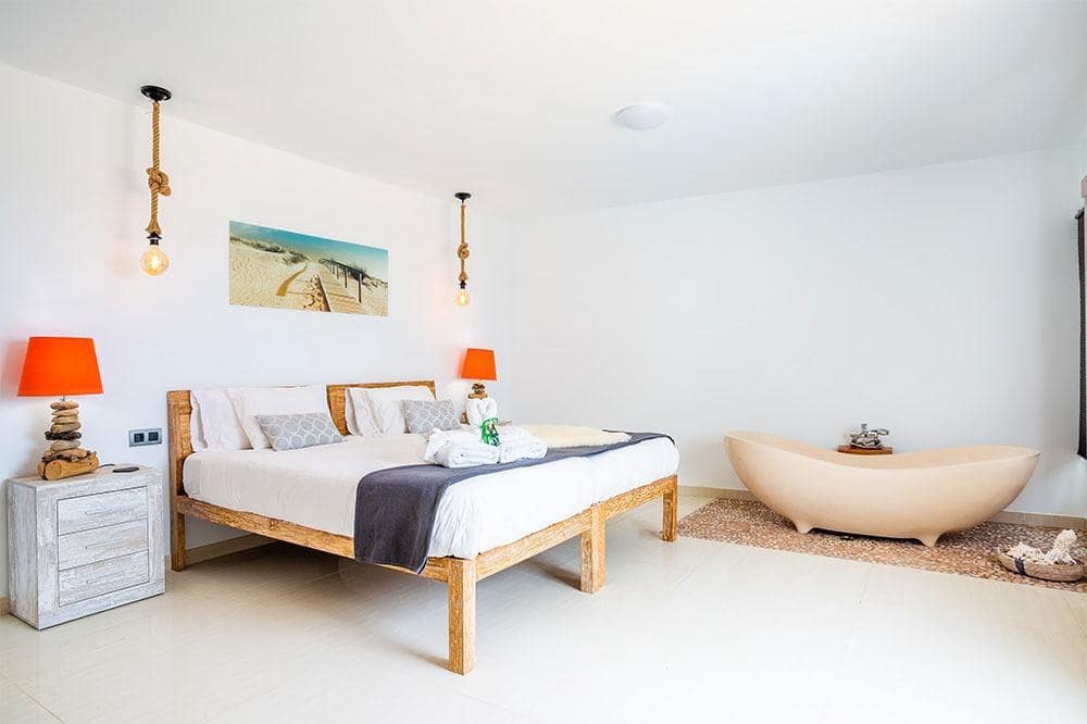 6 bedroom Villa for sale in Haria - € 1,800,000 (Ref: 9721679)