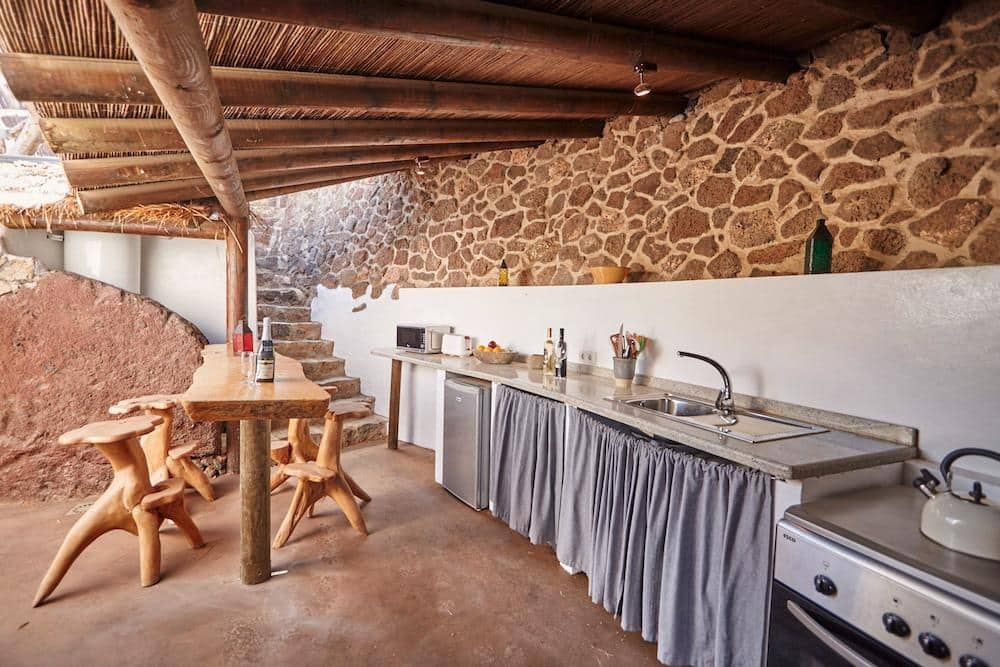 6 bedroom Villa for sale in Haria - € 1,800,000 (Ref: 9721679)