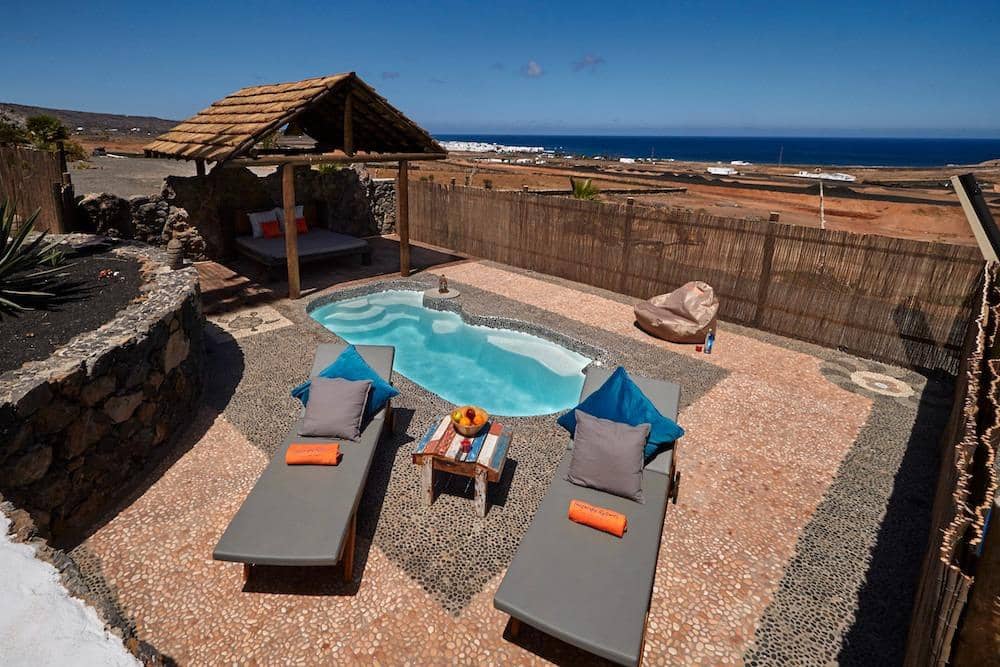 6 bedroom Villa for sale in Haria - € 1,800,000 (Ref: 9721679)