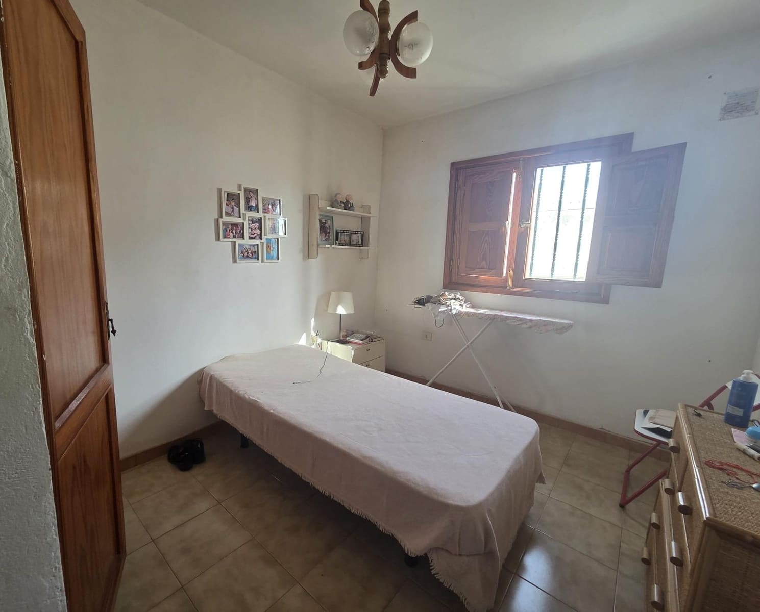 7 soveværelse Villa til salg i Playa Honda med garage - € 495.000 (Ref: 9743128)