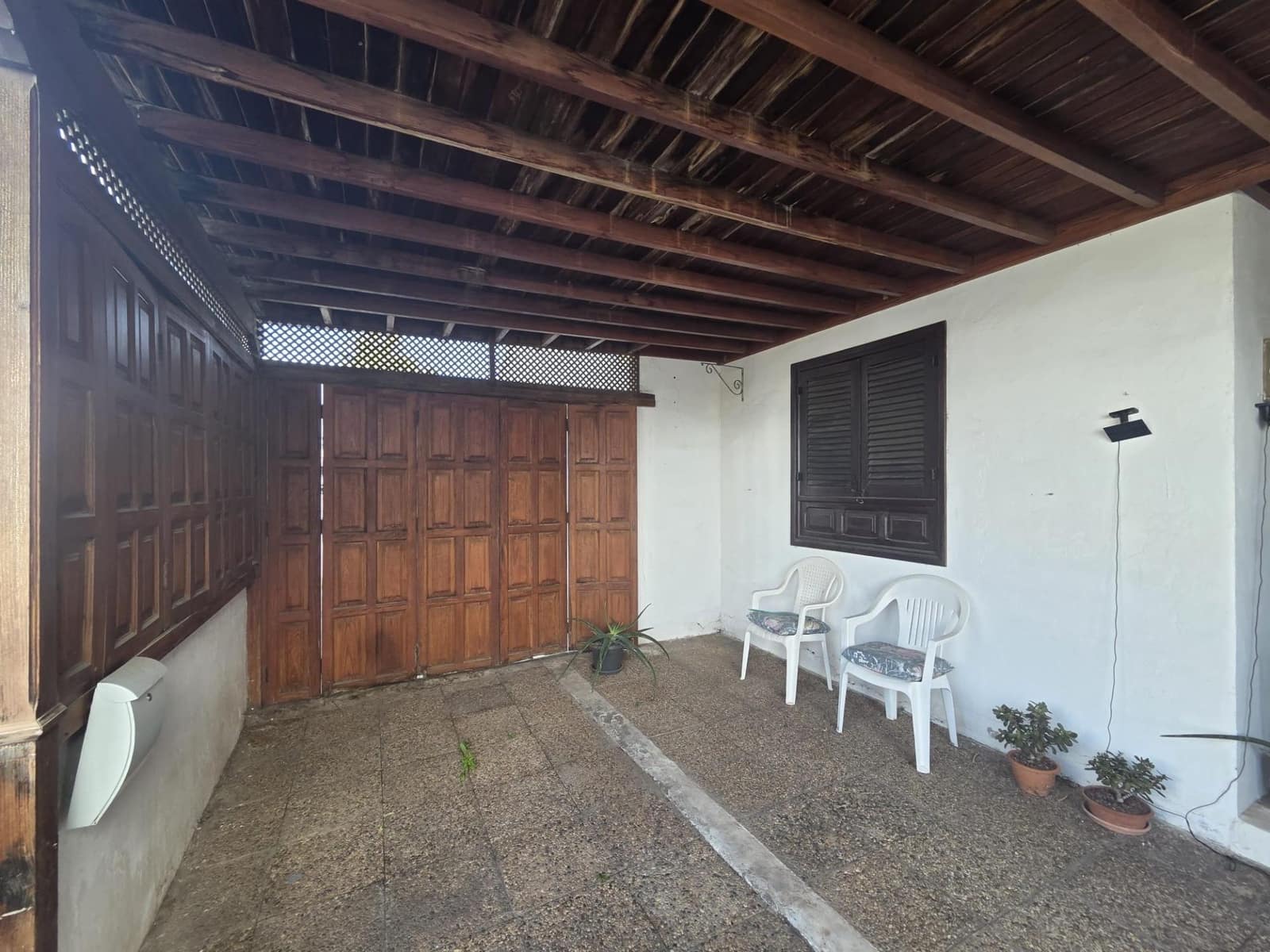 7 soveværelse Villa til salg i Playa Honda med garage - € 495.000 (Ref: 9743128)