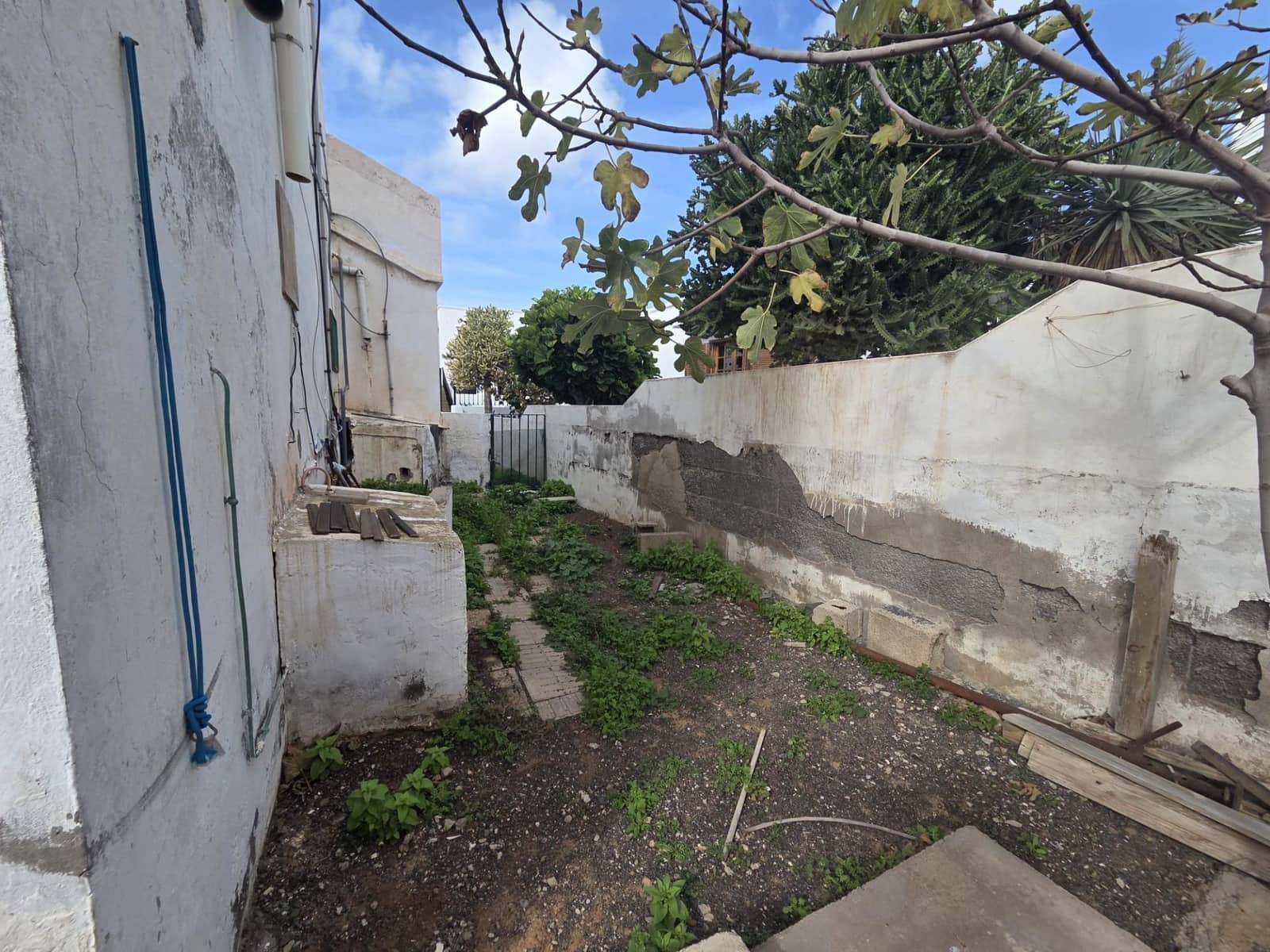 7 soveværelse Villa til salg i Playa Honda med garage - € 495.000 (Ref: 9743128)