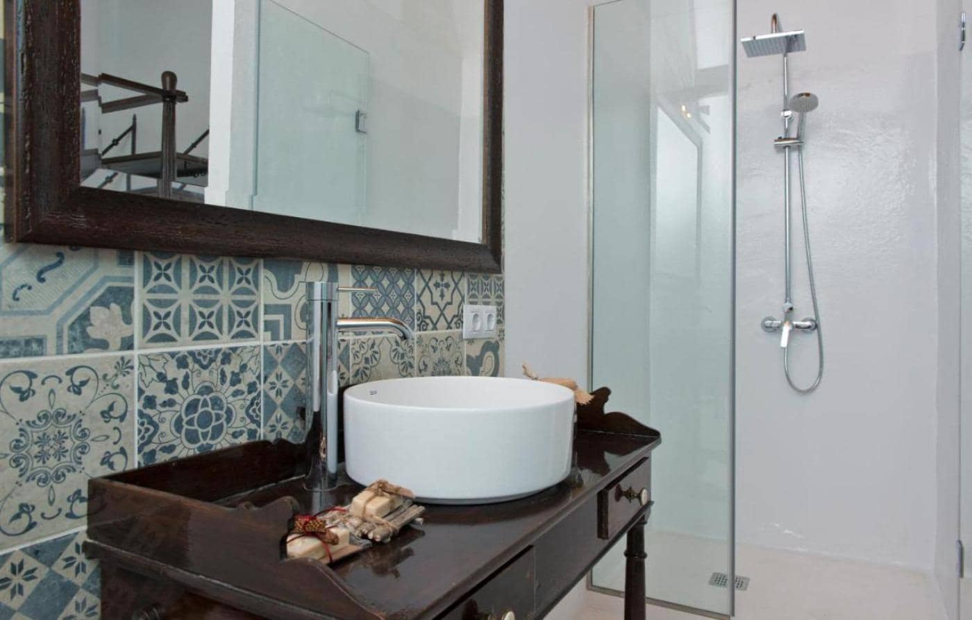 9 soveværelse Hotel til salg i Tias - € 2.500.000 (Ref: 9755652)