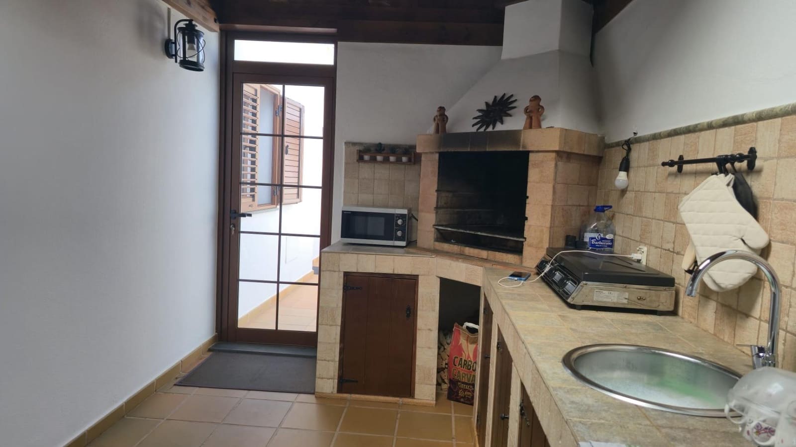 3 sypialnia Willa na sprzedaż w Tinajo z garażem - 495 000 € (Ref: 9780533)
