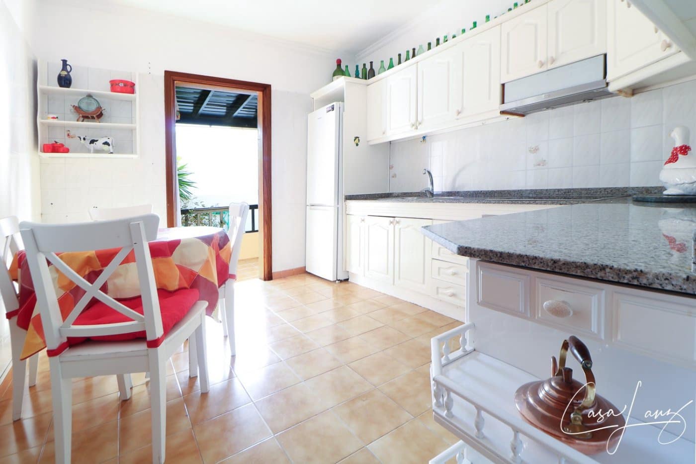 3 slaapkamer Villa te koop in Playa Honda met garage - € 420.000 (Ref: 9806461)