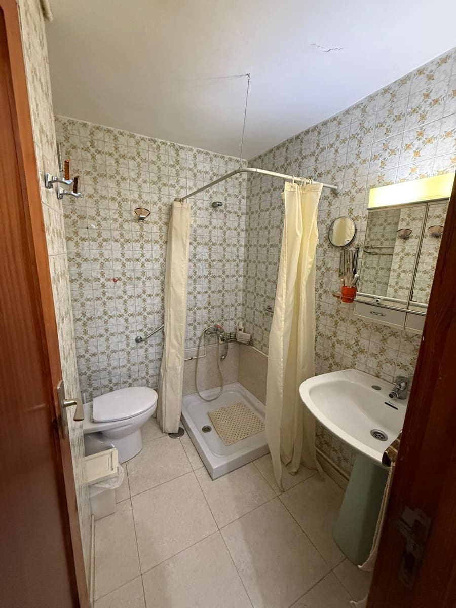 5 sypialnia Mieszkanie na sprzedaż w Arrecife - 270 000 € (Ref: 9831340)