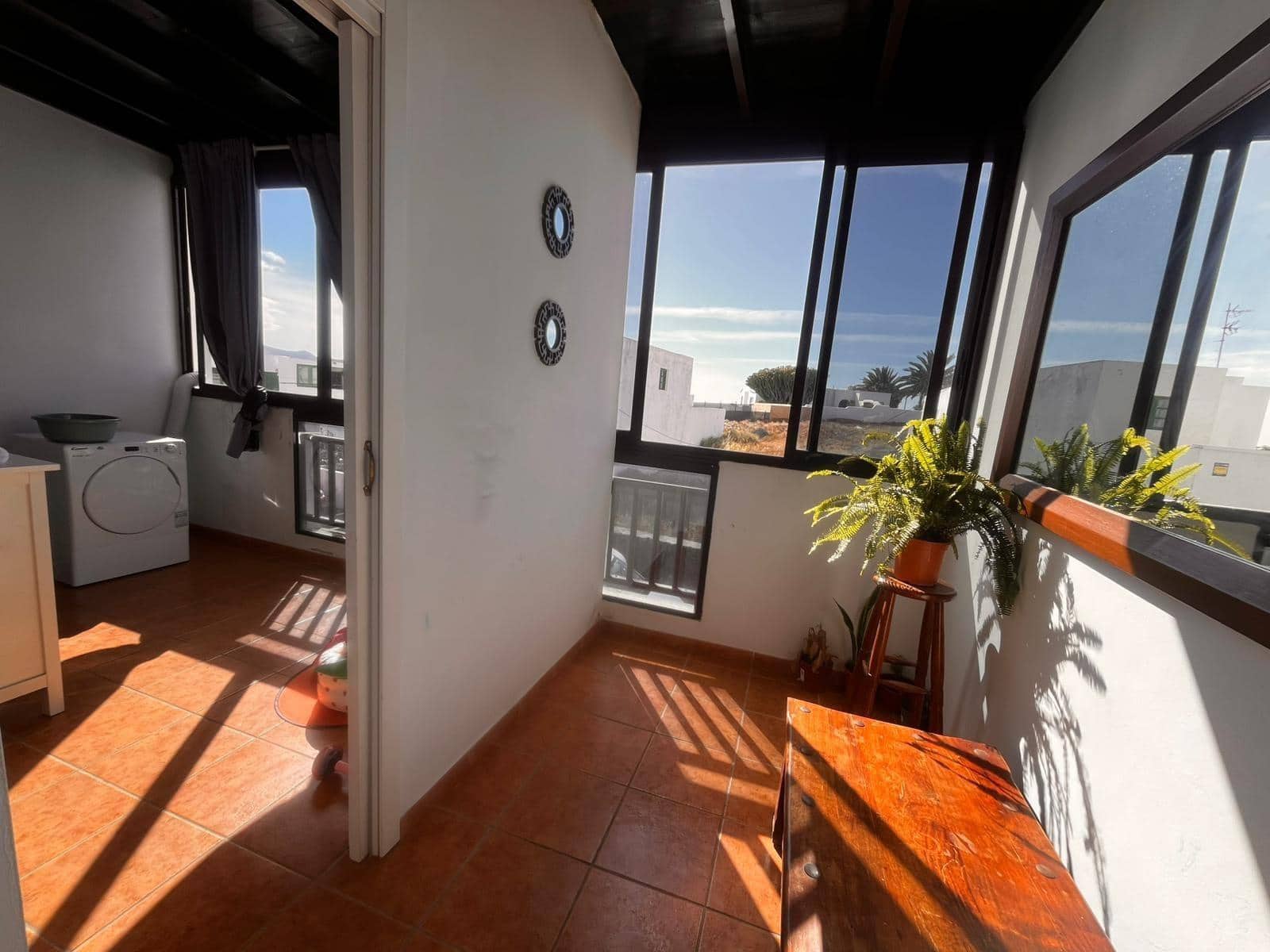 Piso de 2 habitaciones en Teguise en venta - 235.000 € (Ref: 9849344)